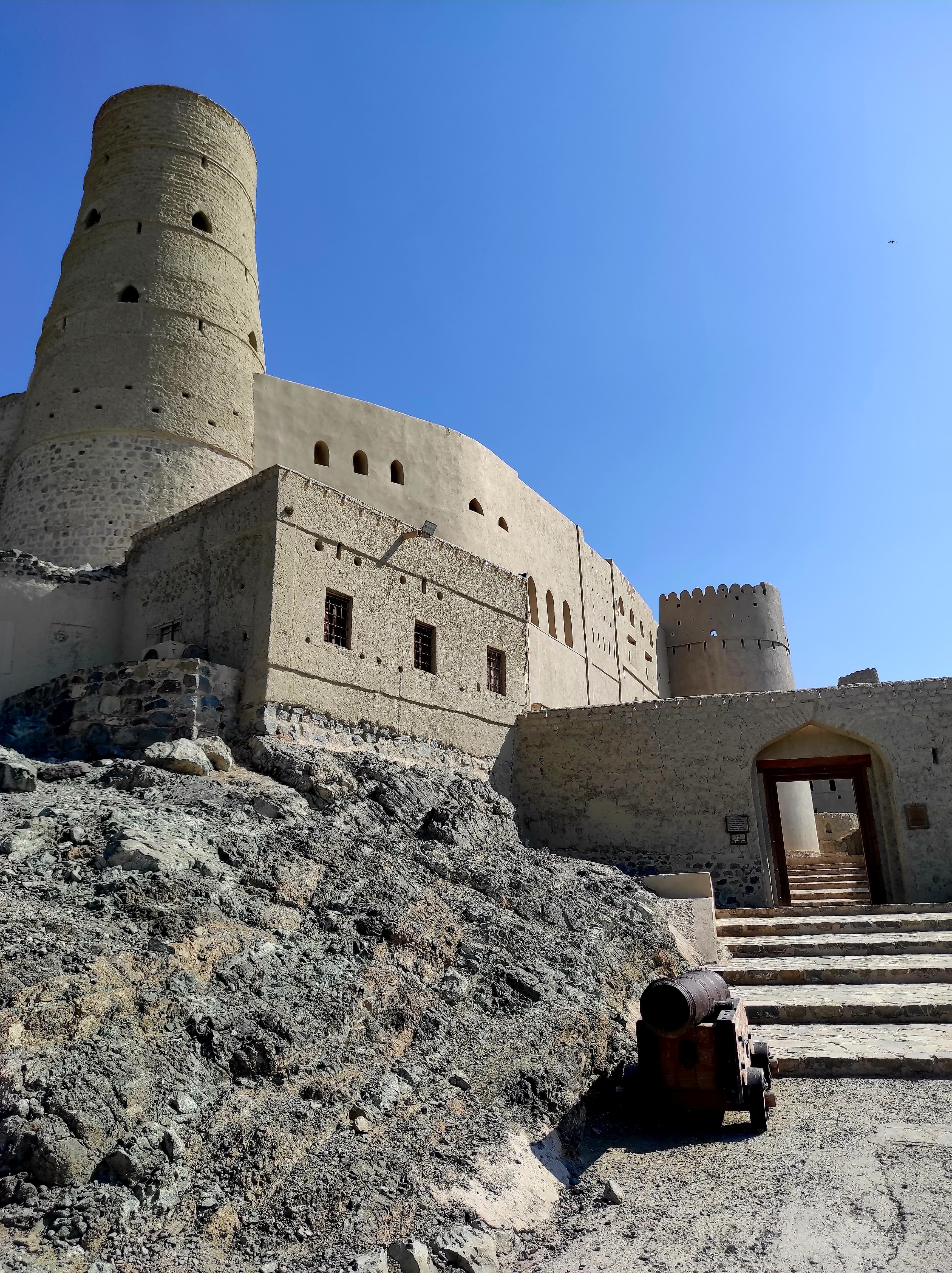 Cultural-Artistic Journey to the Cities of Nizwa and Bahla  